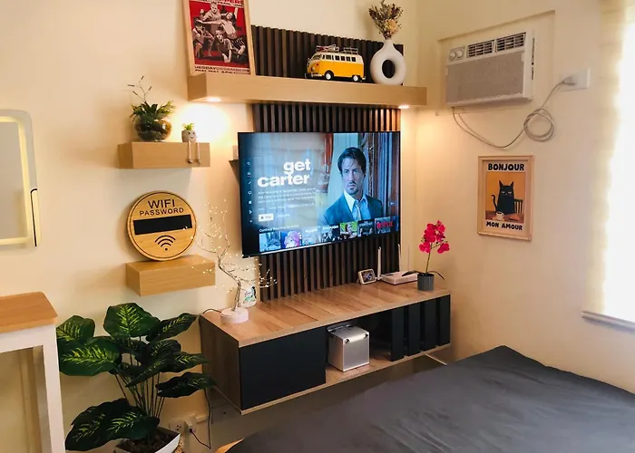 Aparthotel Dos Staycation Urban Deca Cubao 3*