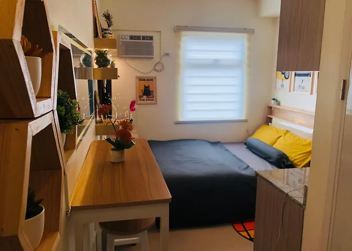 Aparthotel Dos Staycation Urban Deca Cubao 3*